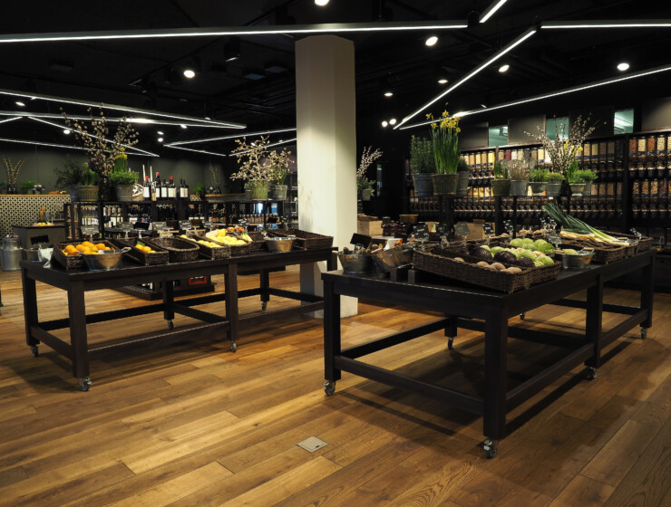 2014 Eröffnung Quai4. Die Wärchbrogg expandiert: 2014 eröffnet sie am Alpenquai  4 einen Lebensmittelladen, den künftigen Quai4-Markt, und das neue Restaurant Quai4. Das Projekt Quai4 ist auch für das Tribschenquartier ein Gewinn.